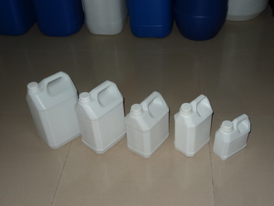 供应1公斤塑料桶-庆云利新塑料制品销售